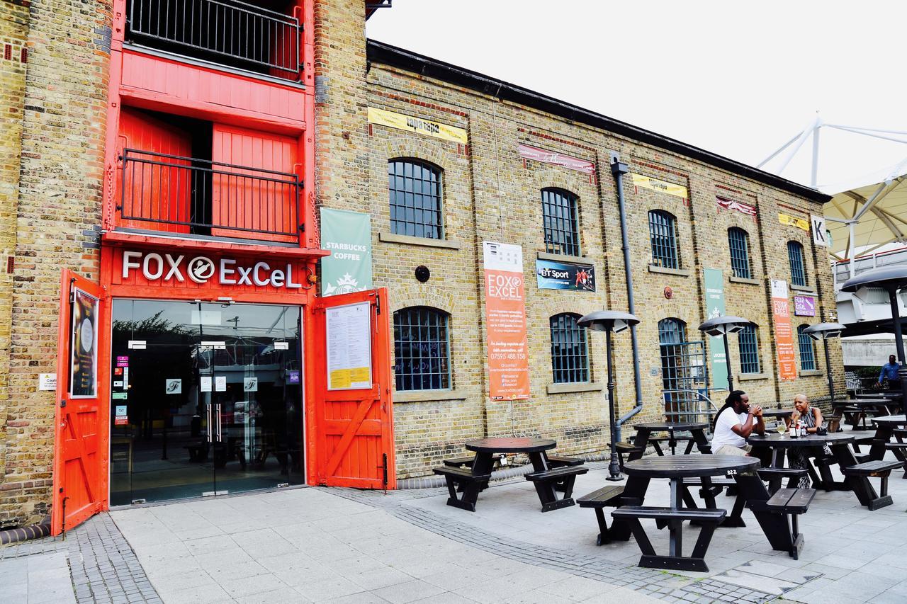 Fox Apartments Barking  Exterior photo